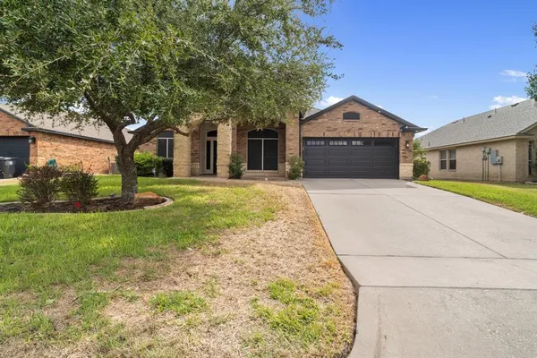$349,900 | 10108 Parker Springs Drive, Waco, TX 76708