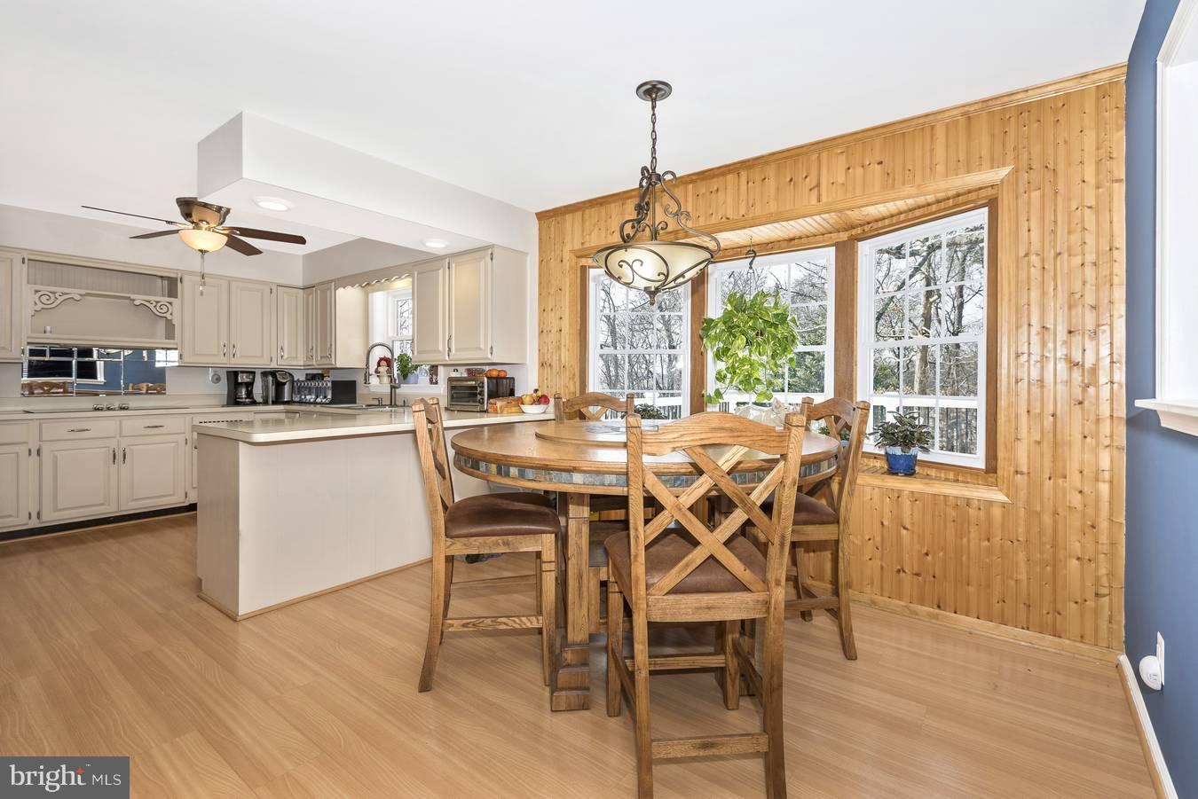 1818 Daisy Road Woodbine, MD 21797 - Photo 11 of 30 Breakfast Area in Kitchen