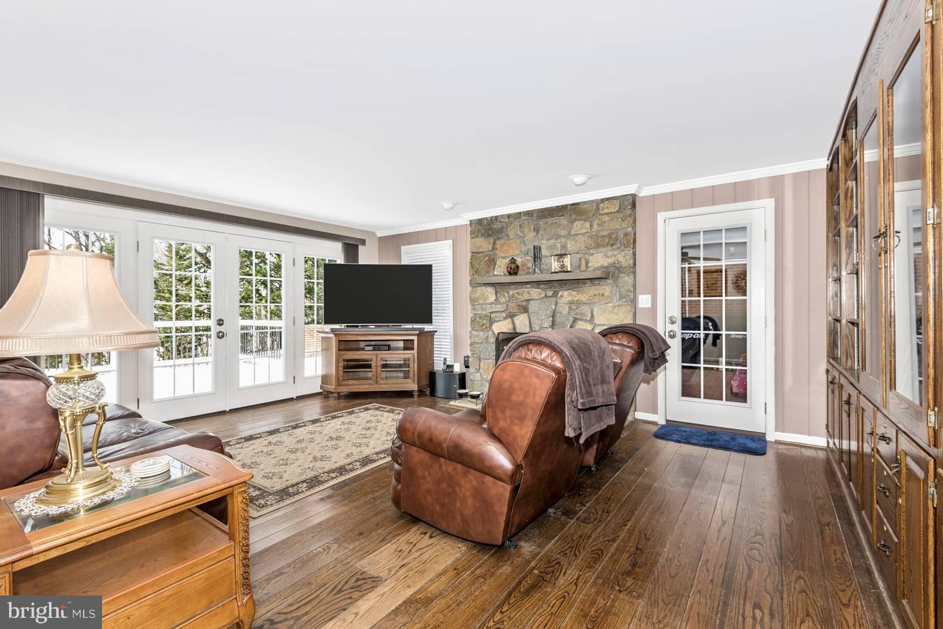 1818 Daisy Road Woodbine, MD 21797 - Photo 13 of 30 Family Room