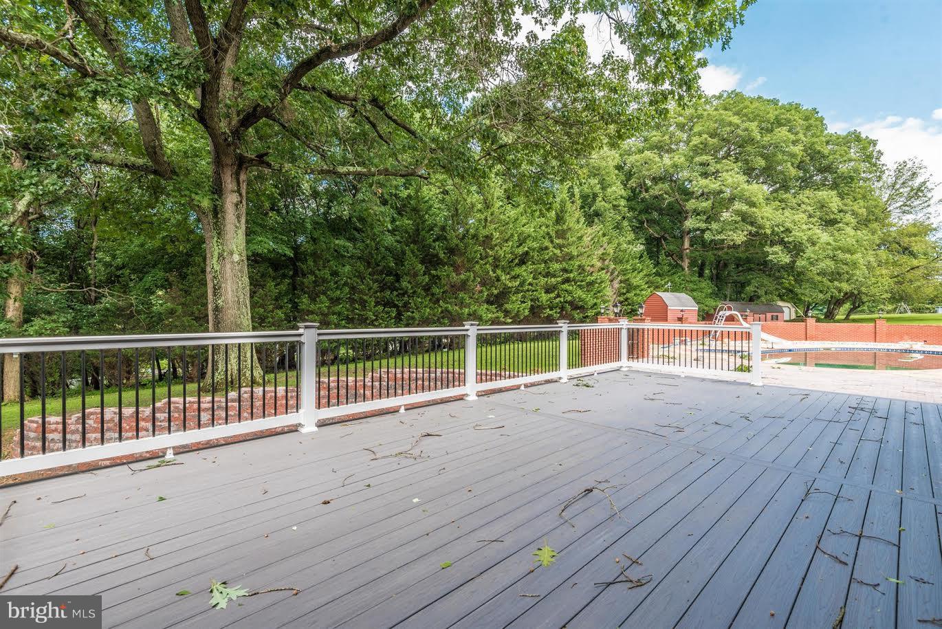 1818 Daisy Road Woodbine, MD 21797 - Photo 26 of 30 Exterior (Rear)- Huge Deck