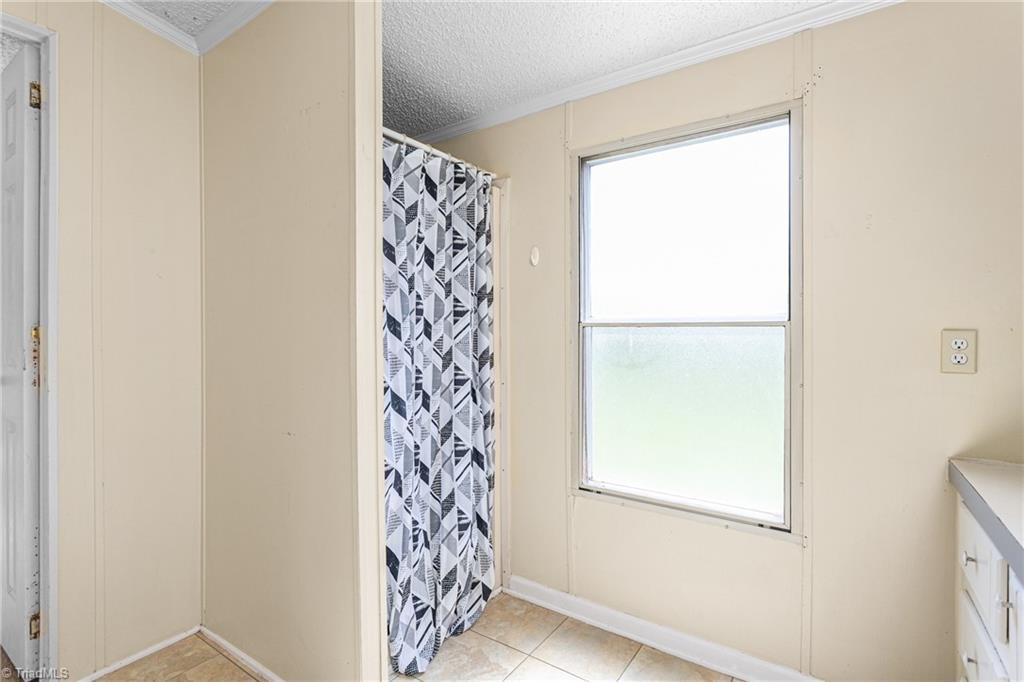 1729 Crawford Road Graham, NC 27253 - Photo 21 of 28 Gallery Image 21