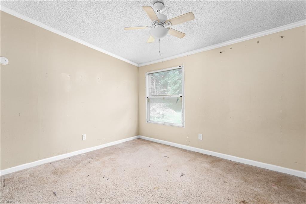 1729 Crawford Road Graham, NC 27253 - Photo 22 of 28 Gallery Image 22