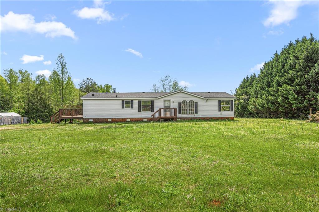 1729 Crawford Road Graham, NC 27253 - Photo 3 of 28 Gallery Image 3