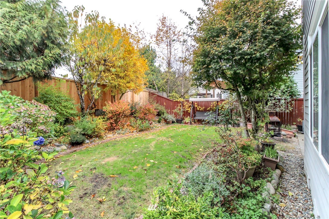 18547 173rd Way Southeast Renton, WA 98058 - Photo 24 of 27 a view of backyard with green space