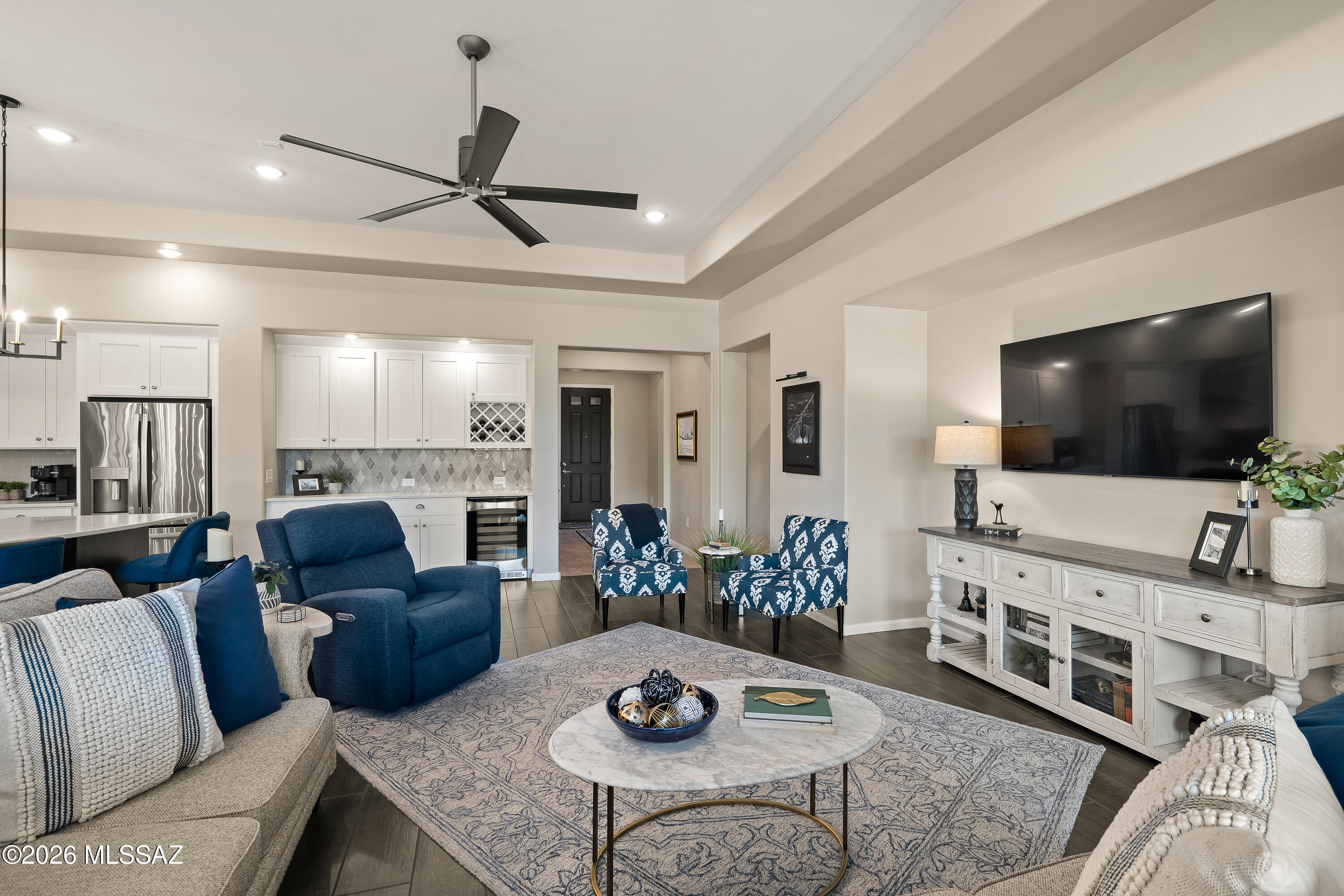 60961 East Arbor Basin Road Oracle, AZ 85623 - Photo 5 of 50 Filled with Natural Light