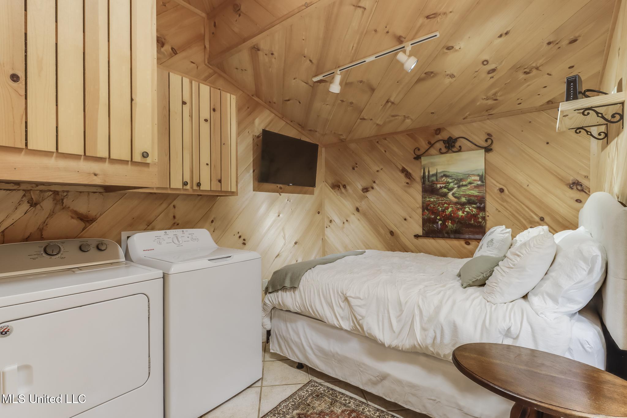 2881 Wire Road East Perkinston, MS 39573 - Photo 7 of 19 Photo Jul 31 2025, 10 11 38 AM (2)