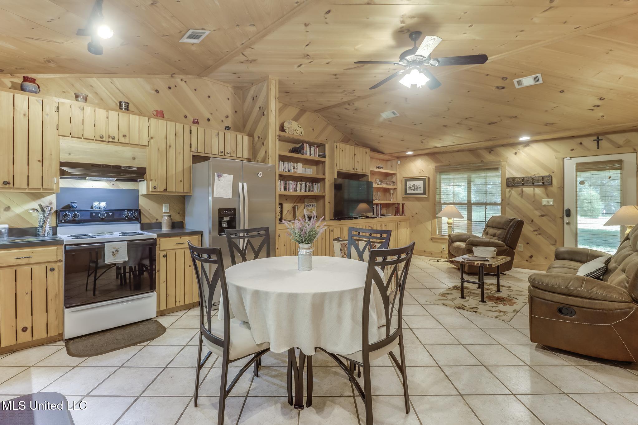 2881 Wire Road East Perkinston, MS 39573 - Photo 8 of 19 Photo Jul 31 2025, 10 17 34 AM (1)