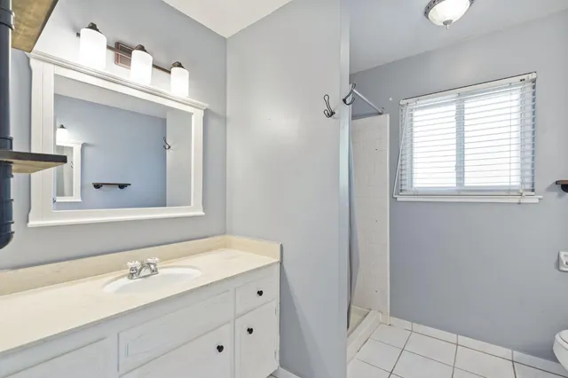 $490,000 | 2012 Beverly Avenue, Clovis, CA 93611