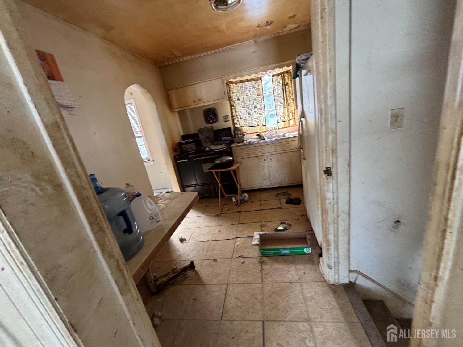 1408 How Lane New Brunswick, NJ 08901 - Photo 13 of 31