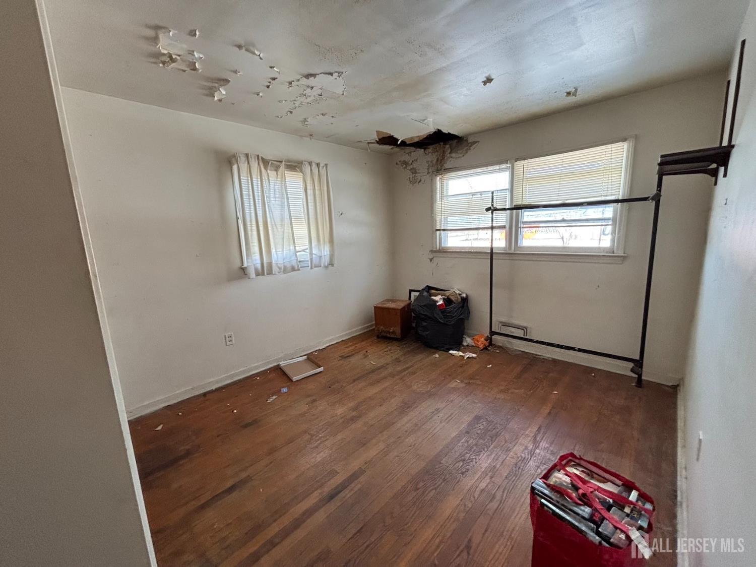 1408 How Lane New Brunswick, NJ 08901 - Photo 21 of 31