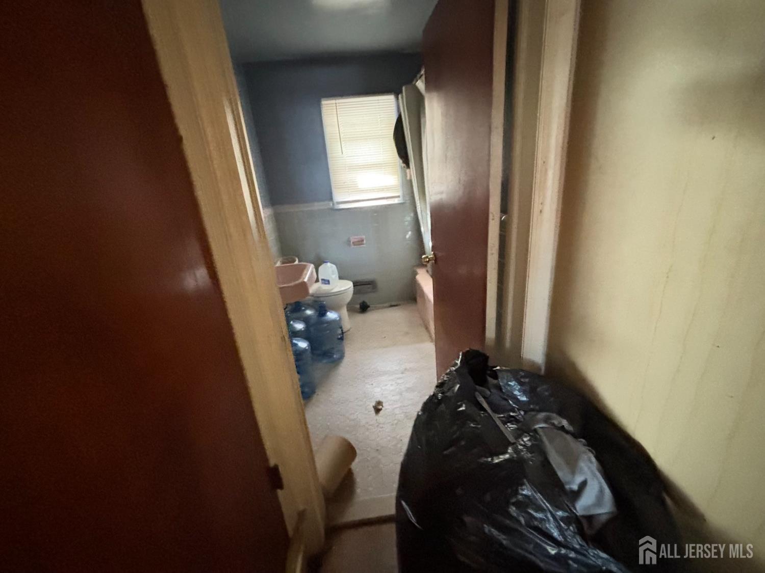 1408 How Lane New Brunswick, NJ 08901 - Photo 24 of 31