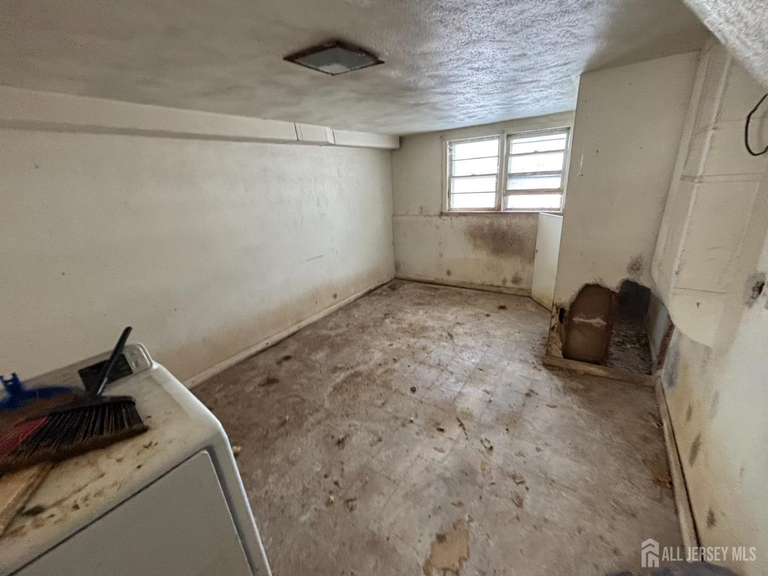 1408 How Lane New Brunswick, NJ 08901 - Photo 30 of 31