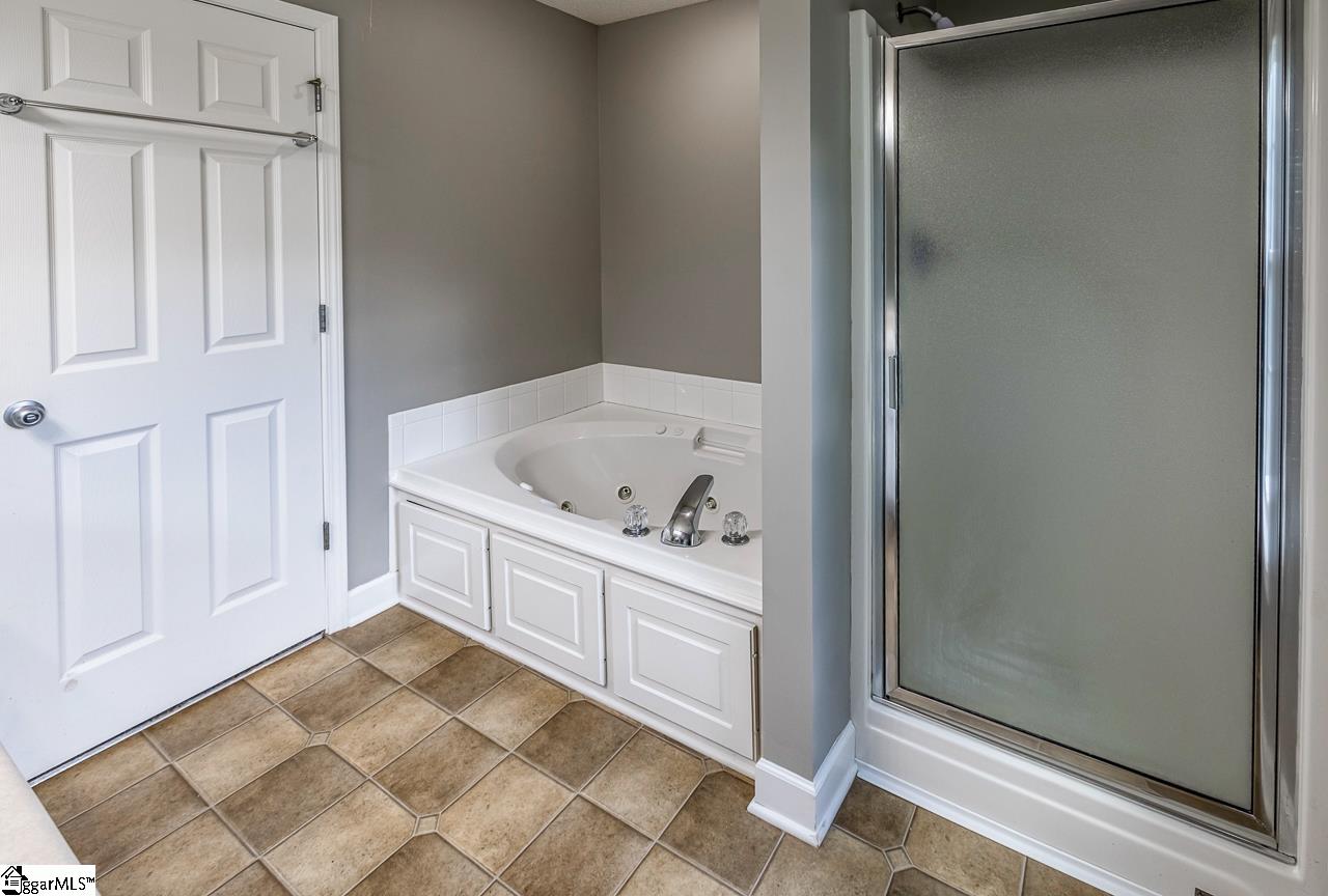 217 Cool Water Court Boiling Springs, SC 29316 - Photo 23 of 35