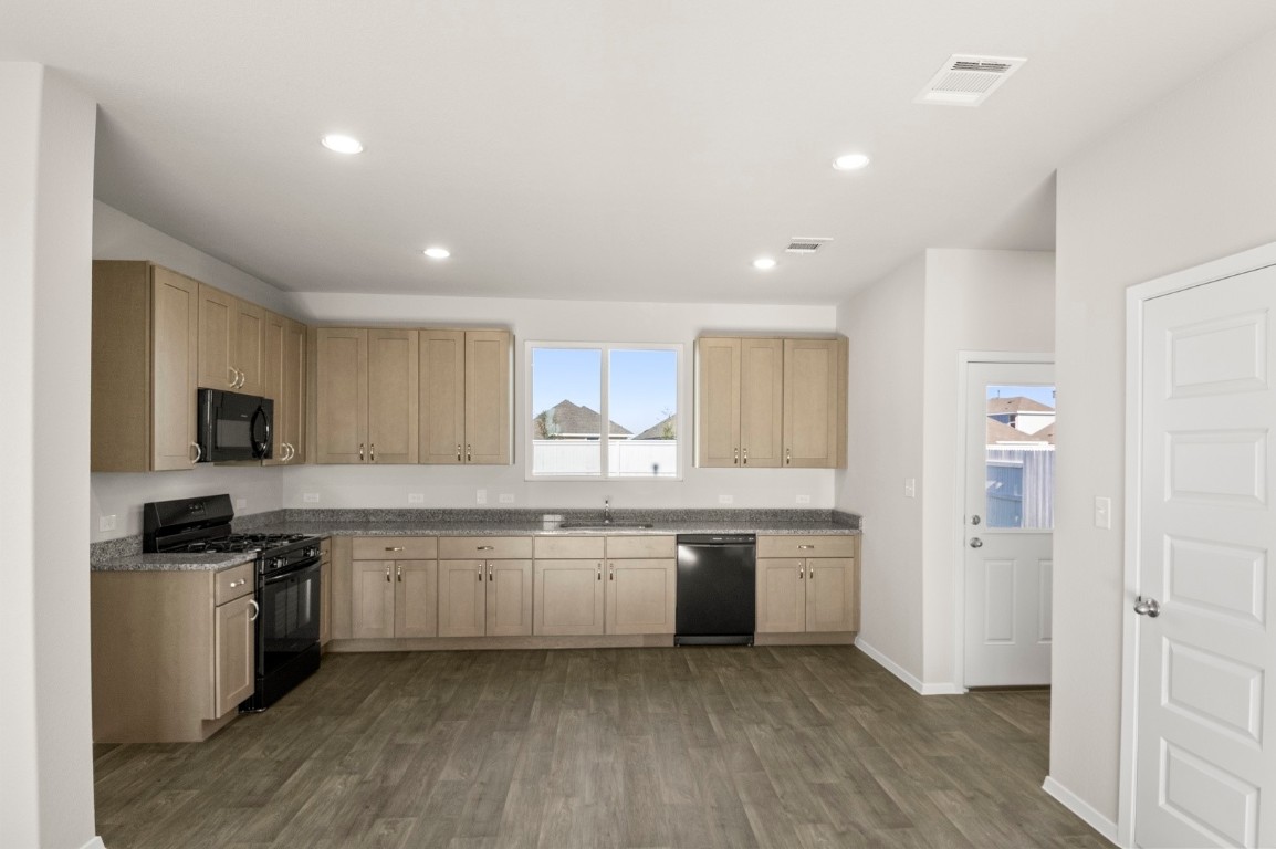 153 Daylily Drive Elgin, TX 78621 - Photo 20 of 33