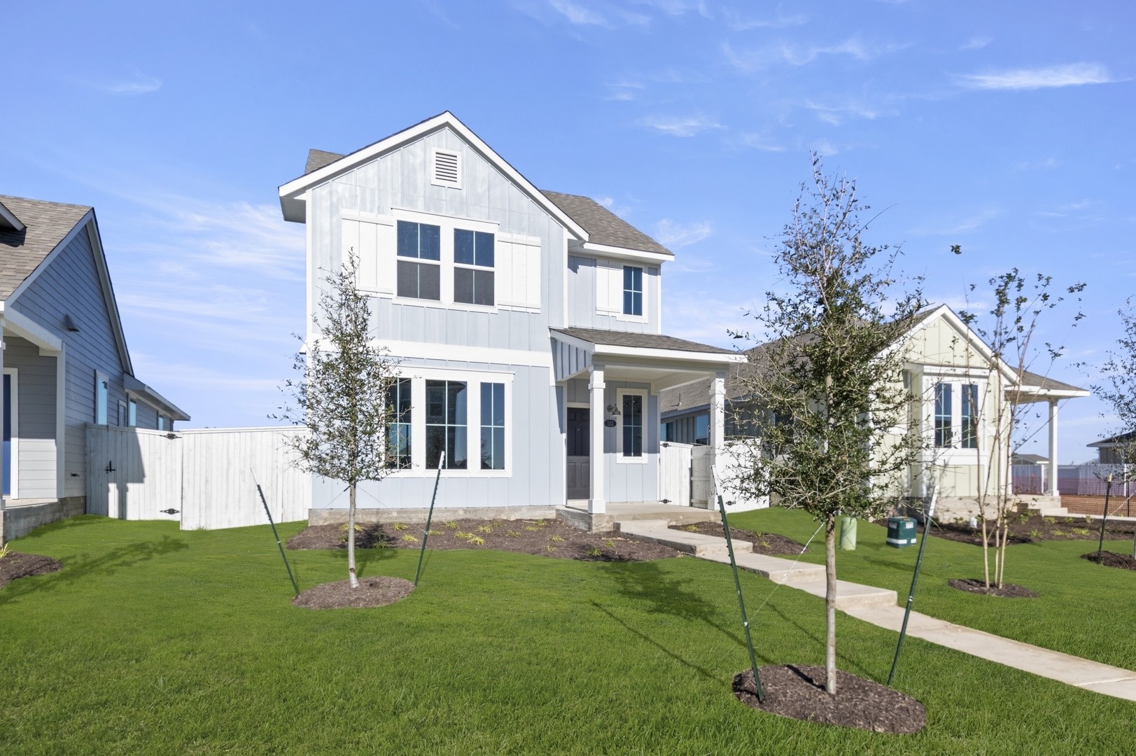 153 Daylily Drive Elgin, TX 78621 - Photo 5 of 33