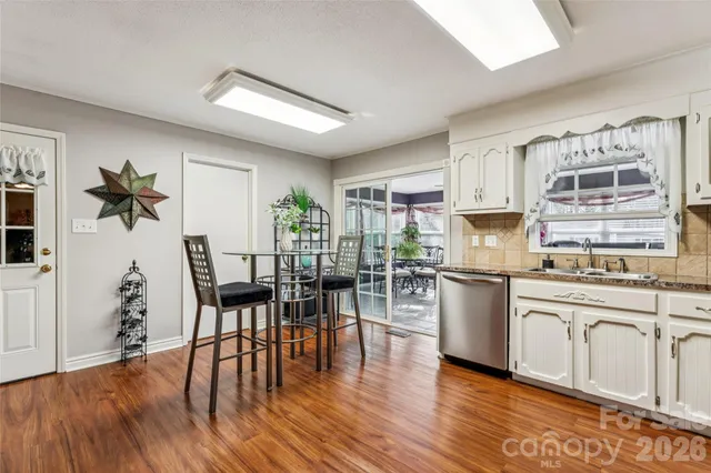 $290,000 | 2501 Castlewood Drive, Gastonia, NC 28056