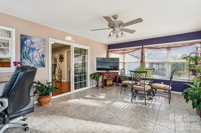 $290,000 | 2501 Castlewood Drive, Gastonia, NC 28056