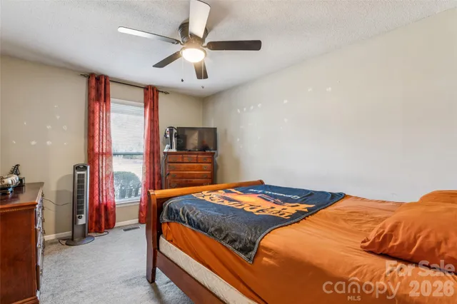 $290,000 | 2501 Castlewood Drive, Gastonia, NC 28056