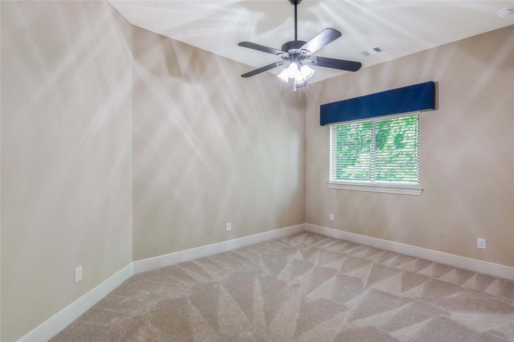 2004 Lily Ranch Lane Conroe, TX 77304 - Photo 31 of 50