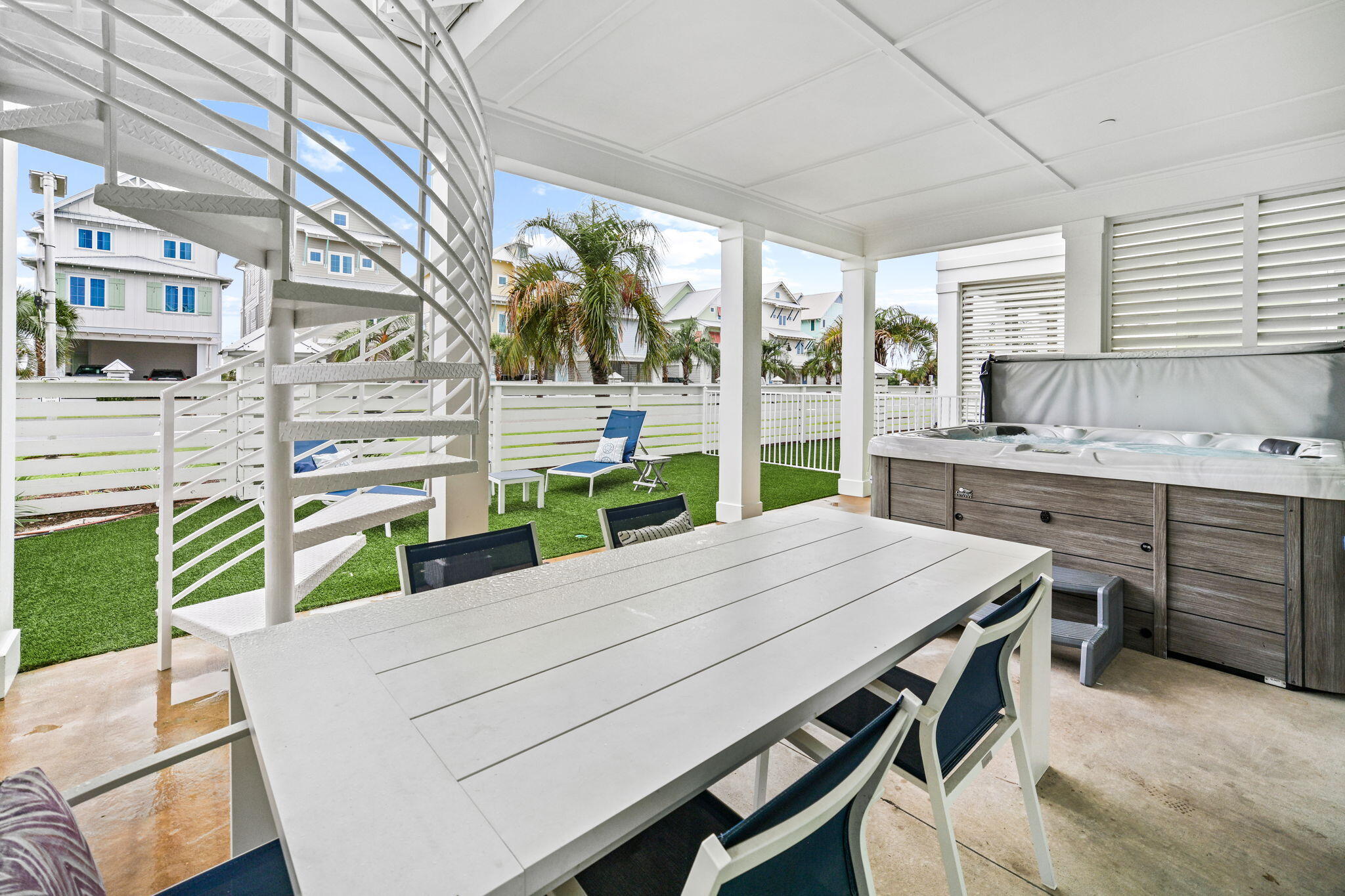 13650 Front Beach Road Panama City Beach, FL 32413 - Photo 38 of 61 Outdoor Dining