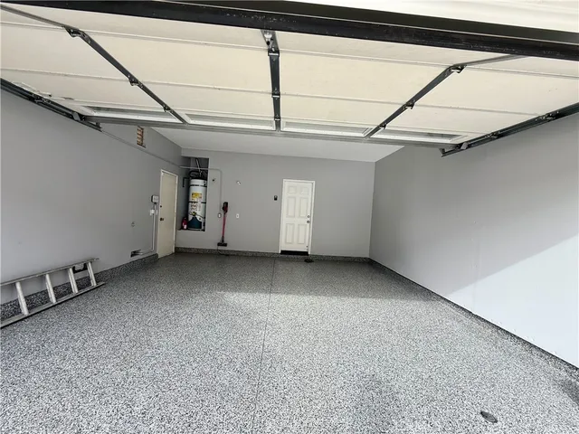 a view of a room with an empty space