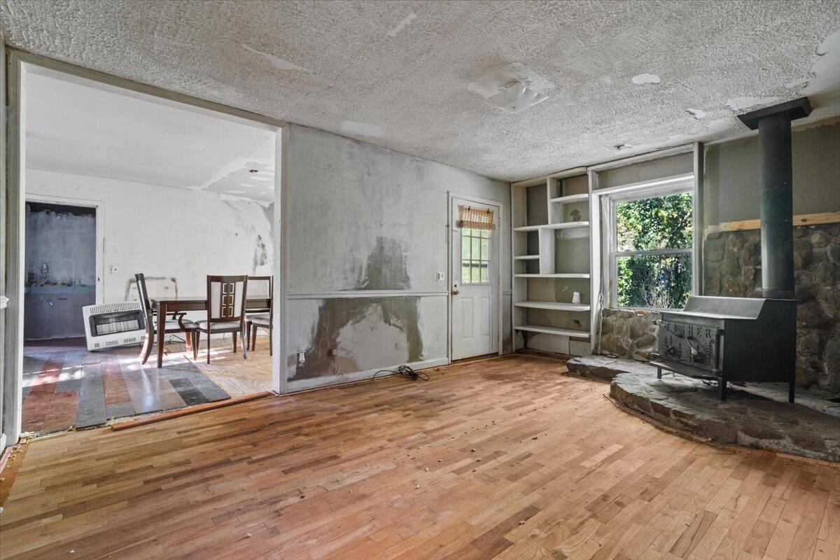 2385 Old Federal Road South Chatsworth, GA 30705 - Photo 9 of 27 08-DSC04413