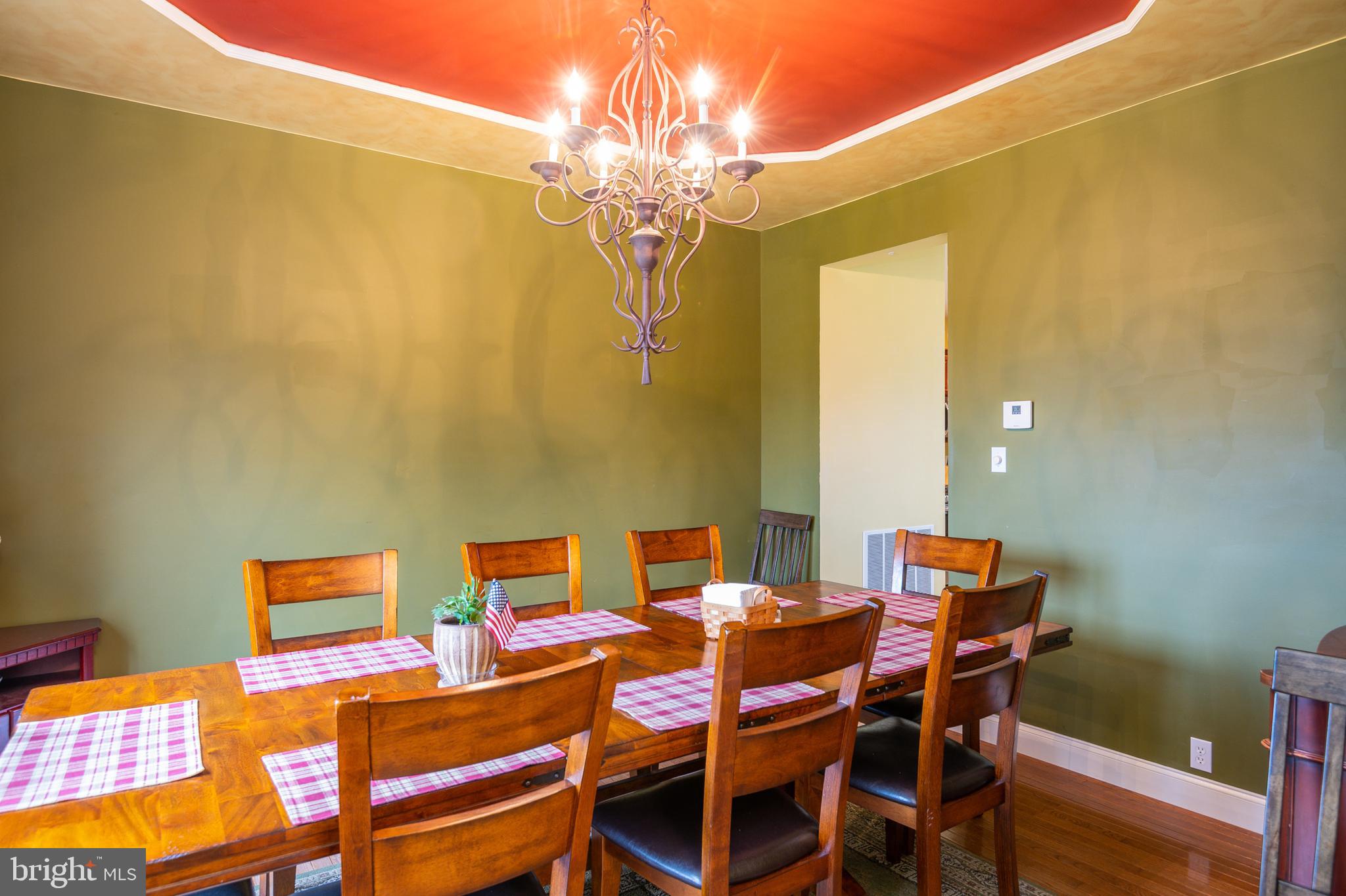 160 Shearers Road Sinking Spring, PA 19608 - Photo 7 of 40 Dining Room