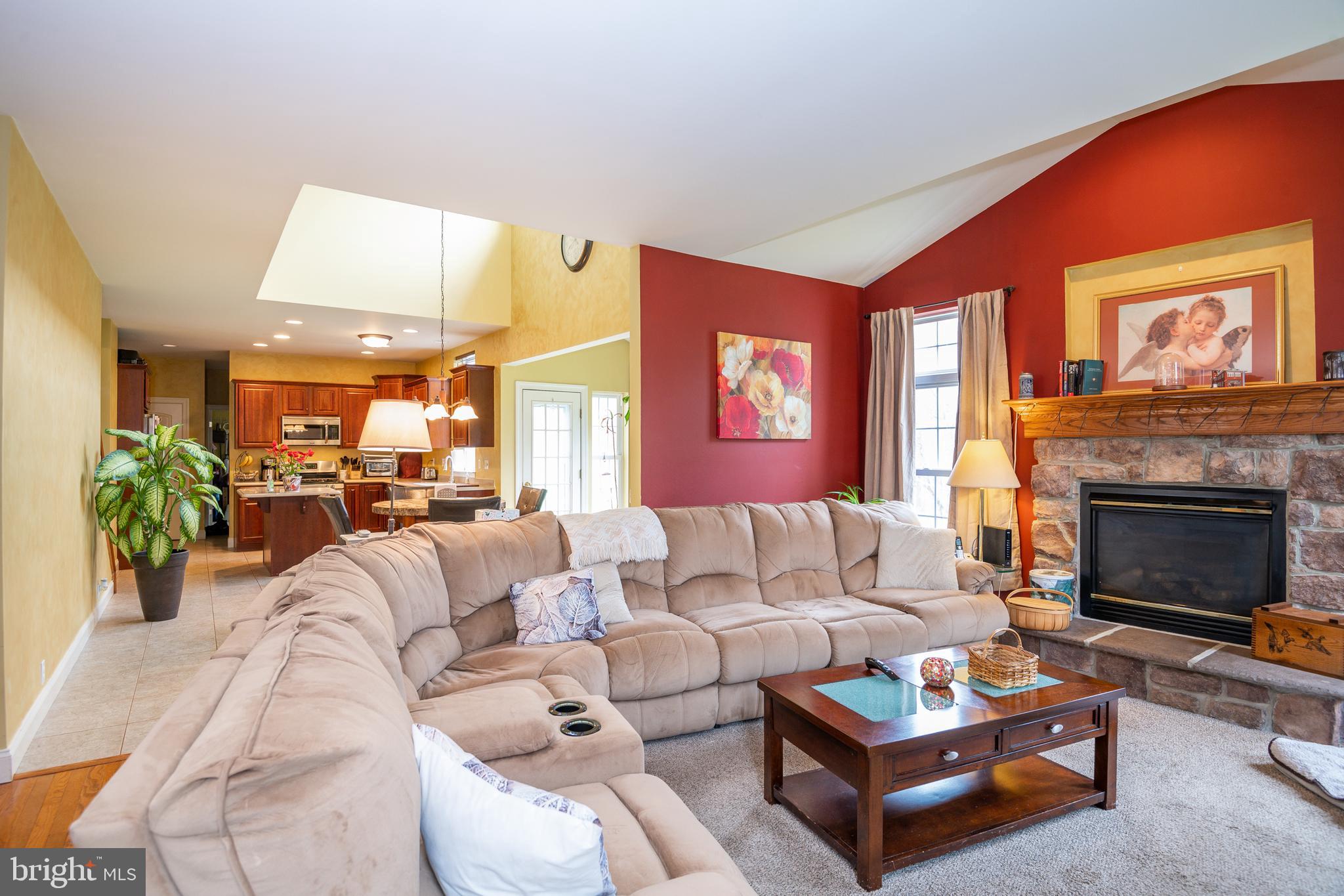 160 Shearers Road Sinking Spring, PA 19608 - Photo 10 of 40 Great room