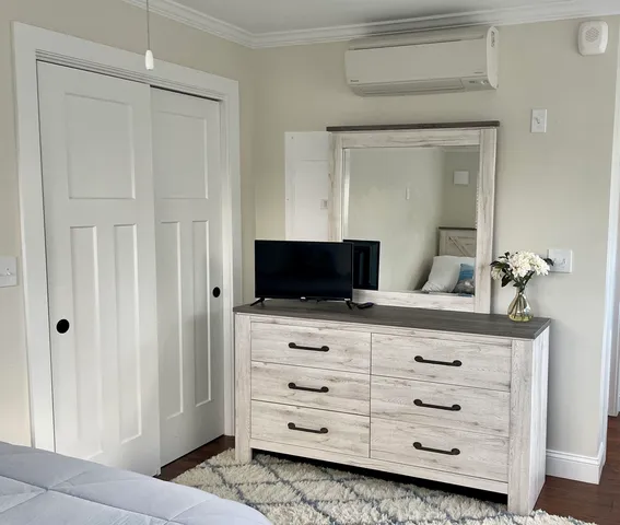 $2,800 | 298 York Street, Unit #10, York, ME 03909