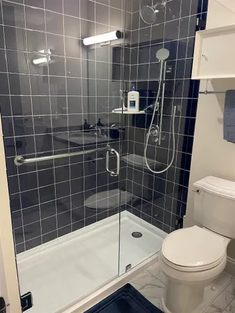 $2,800 | 298 York Street, Unit #10, York, ME 03909