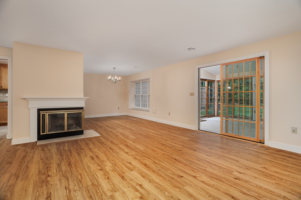212 Ridgefield Circle, Unit 212B Clinton, MA 01510 - Photo 11 of 42