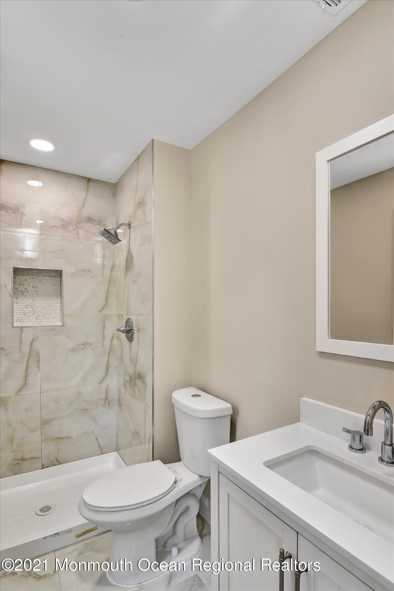 96 Havens Mill Road Freehold, NJ 07728 - Photo 18 of 32 26-Master Bathroom