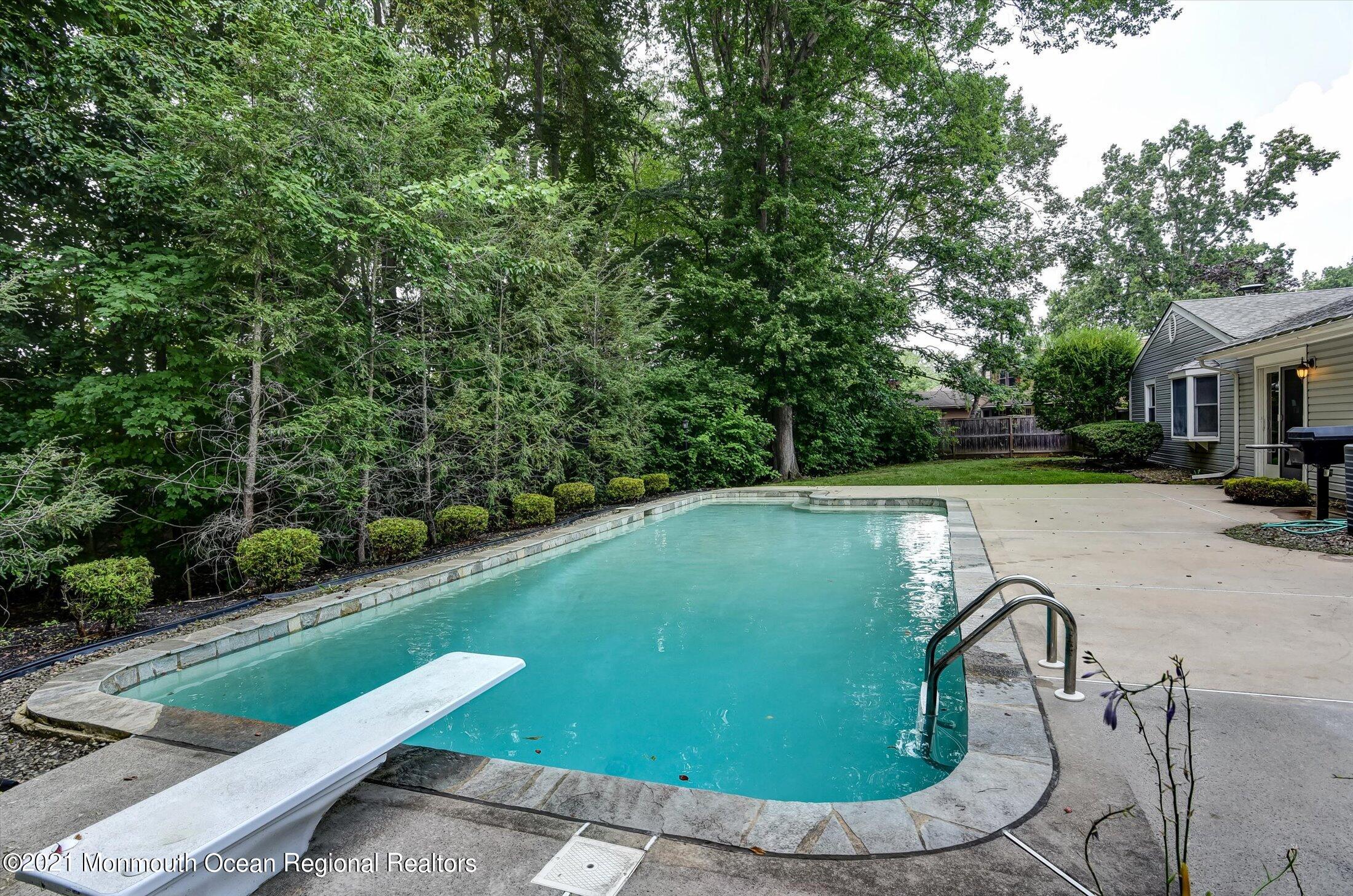 96 Havens Mill Road Freehold, NJ 07728 - Photo 30 of 32 30-Pool