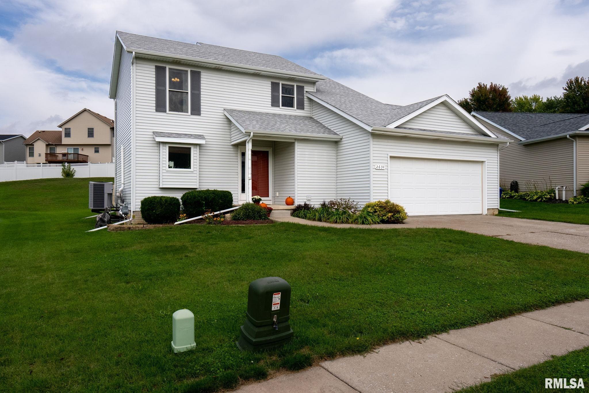 2634 Revo Road Davenport, IA 52806 - Photo 2 of 29 Gallery Image 2