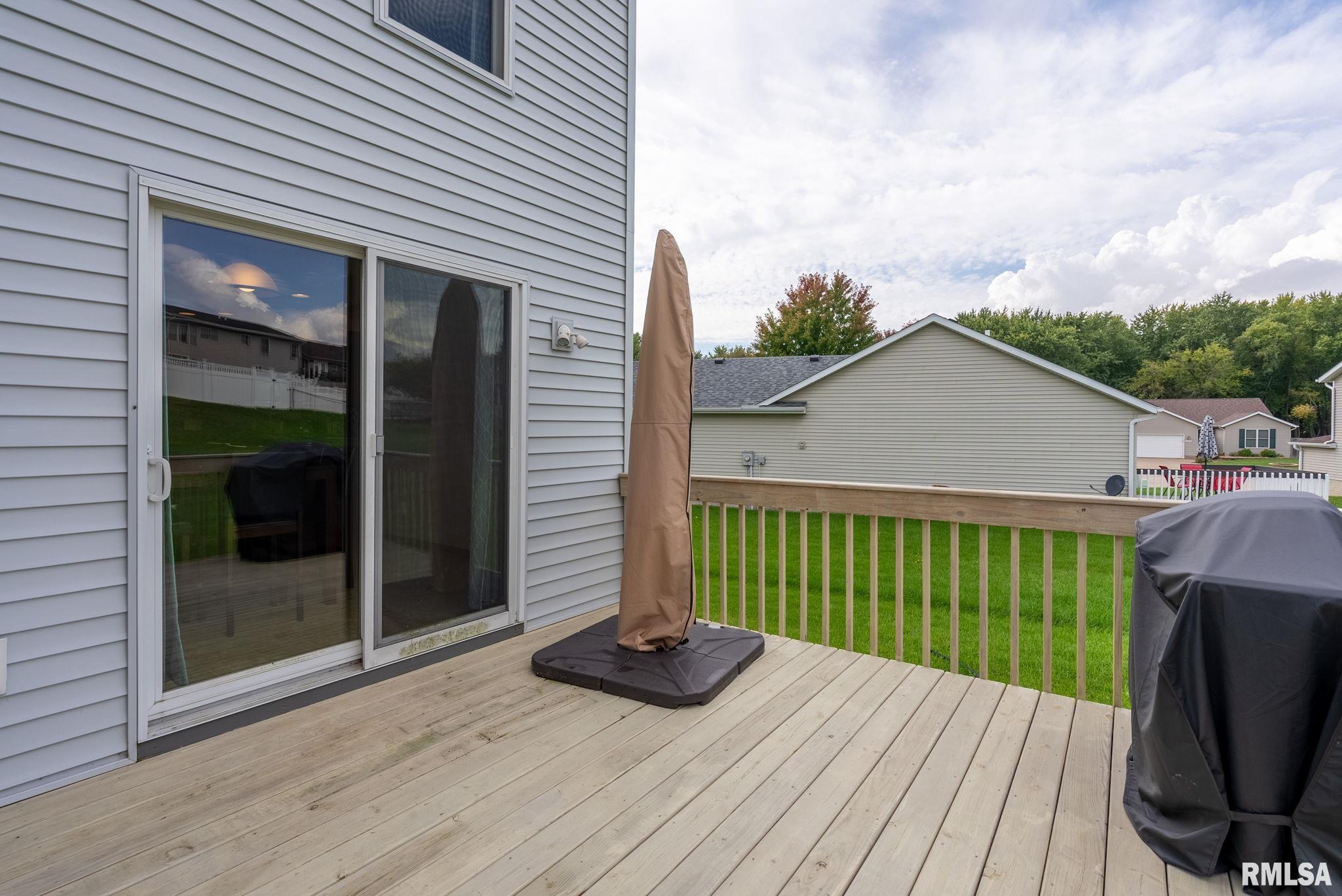 2634 Revo Road Davenport, IA 52806 - Photo 25 of 29 Gallery Image 25