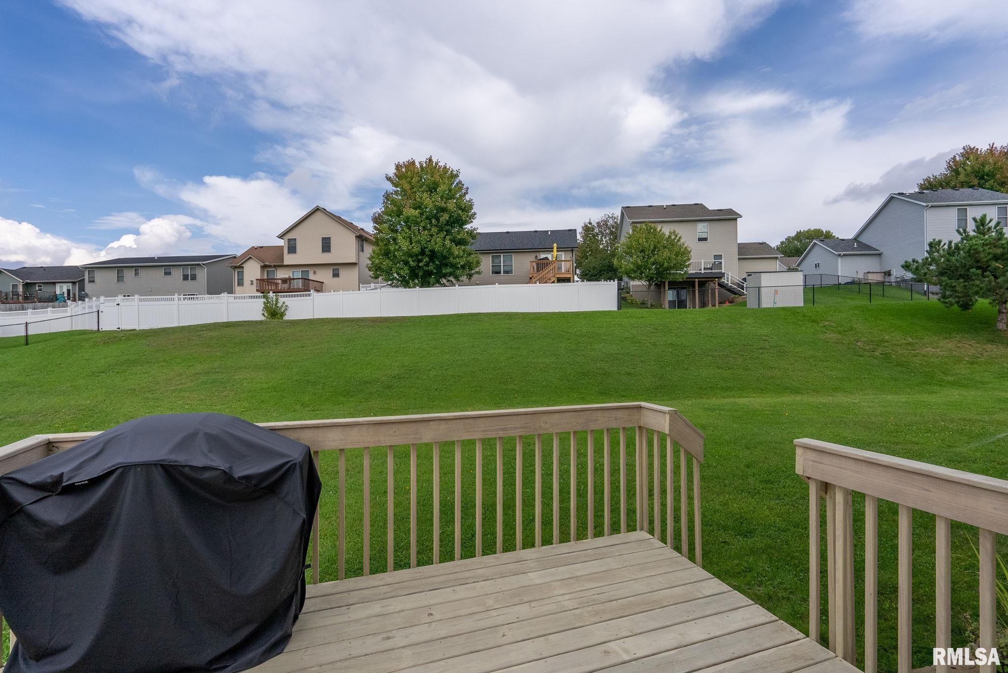 2634 Revo Road Davenport, IA 52806 - Photo 26 of 29 Gallery Image 26