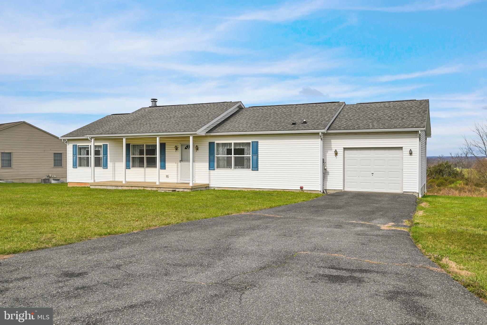 32 Quarry Road Delta, PA 17314 - Photo 1 of 29 Gallery Image 1