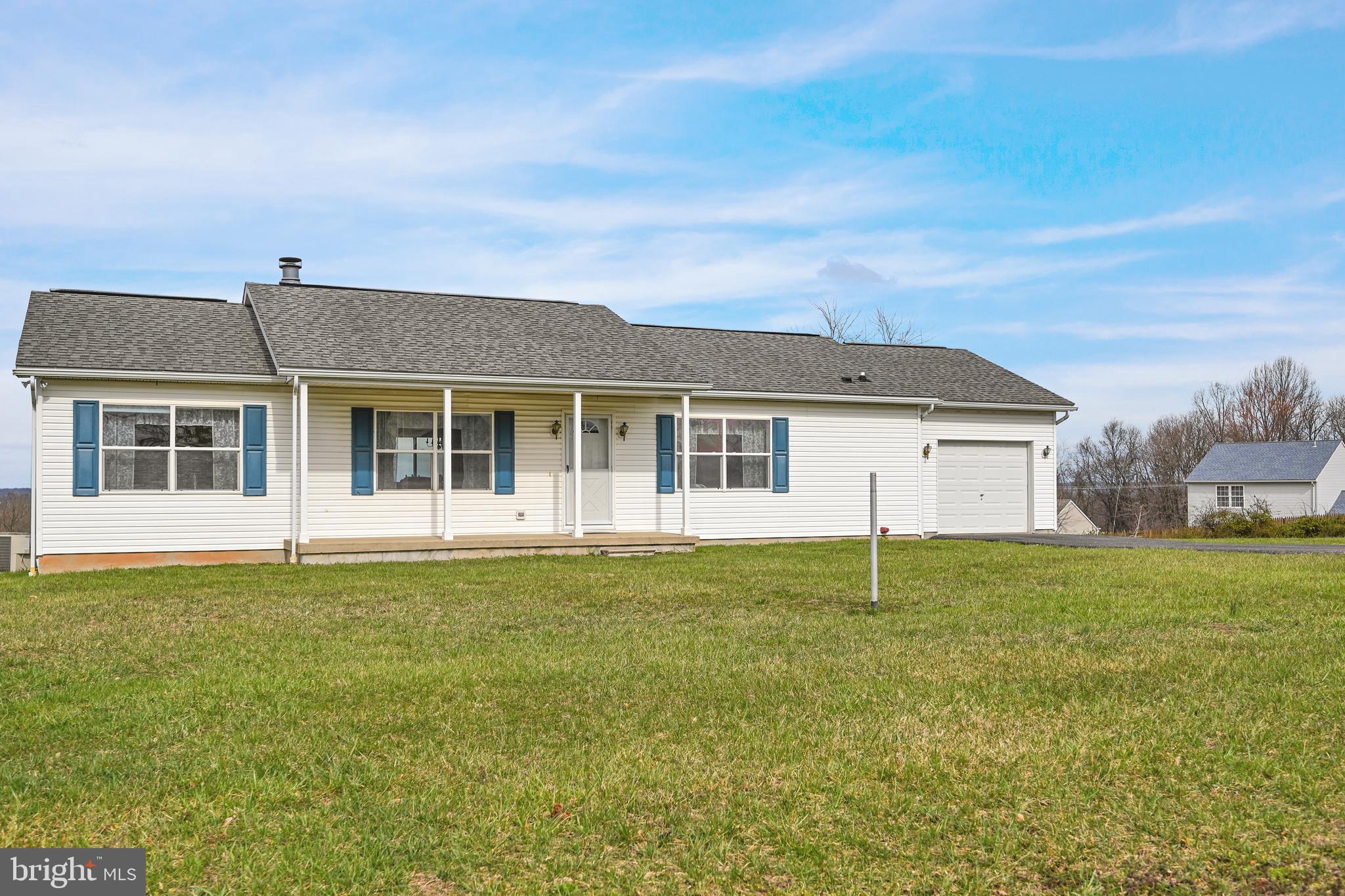 32 Quarry Road Delta, PA 17314 - Photo 3 of 29 Gallery Image 3