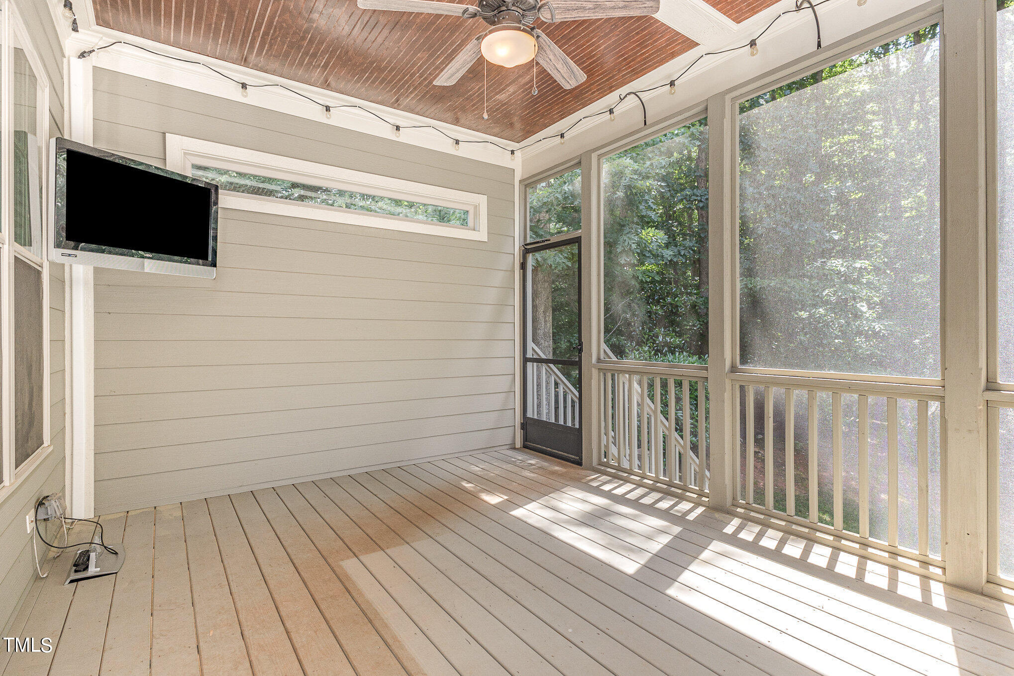 8609 Wapello Lane Raleigh, NC 27613 - Photo 34 of 39 034_cy1a0500-edit