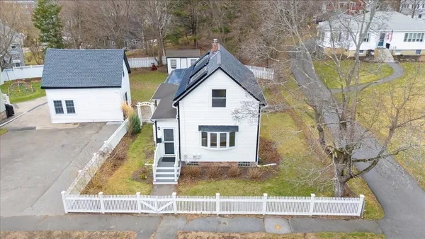 $799,900 | 18 Sherman Place, Woburn, MA 01801