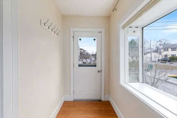 $799,900 | 18 Sherman Place, Woburn, MA 01801