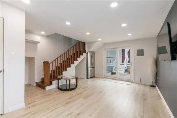 $799,900 | 18 Sherman Place, Woburn, MA 01801