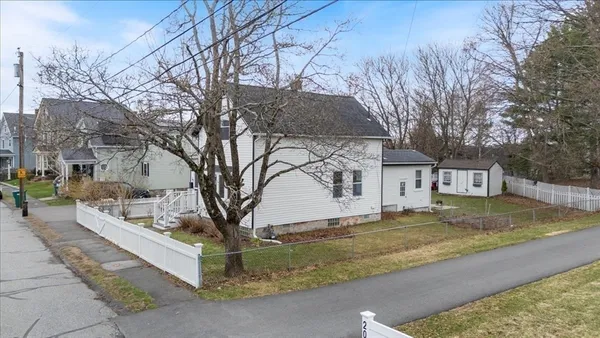 $799,900 | 18 Sherman Place, Woburn, MA 01801