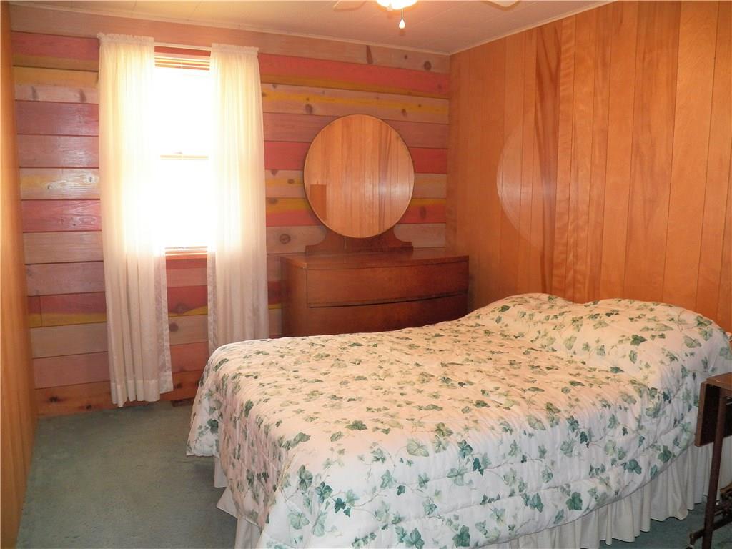 360 Flaugherty Run Road Coraopolis, PA 15108 - Photo 16 of 25 2nd Bedroom