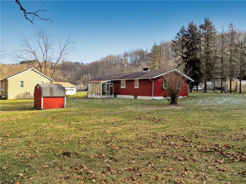 360 Flaugherty Run Road Coraopolis, PA 15108 - Photo 24 of 25 Backyard