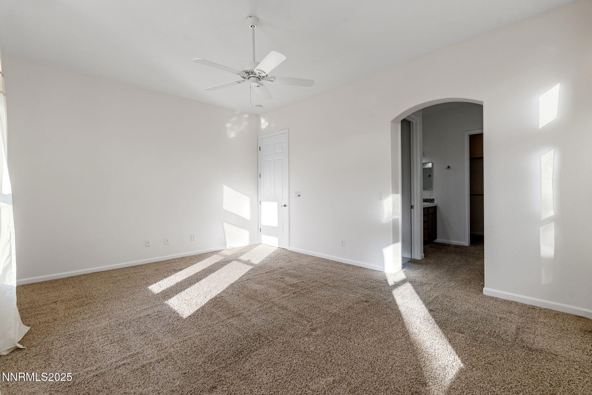 11325 Messina Court Reno, NV 89521 - Photo 12 of 24 Primary Bedroom