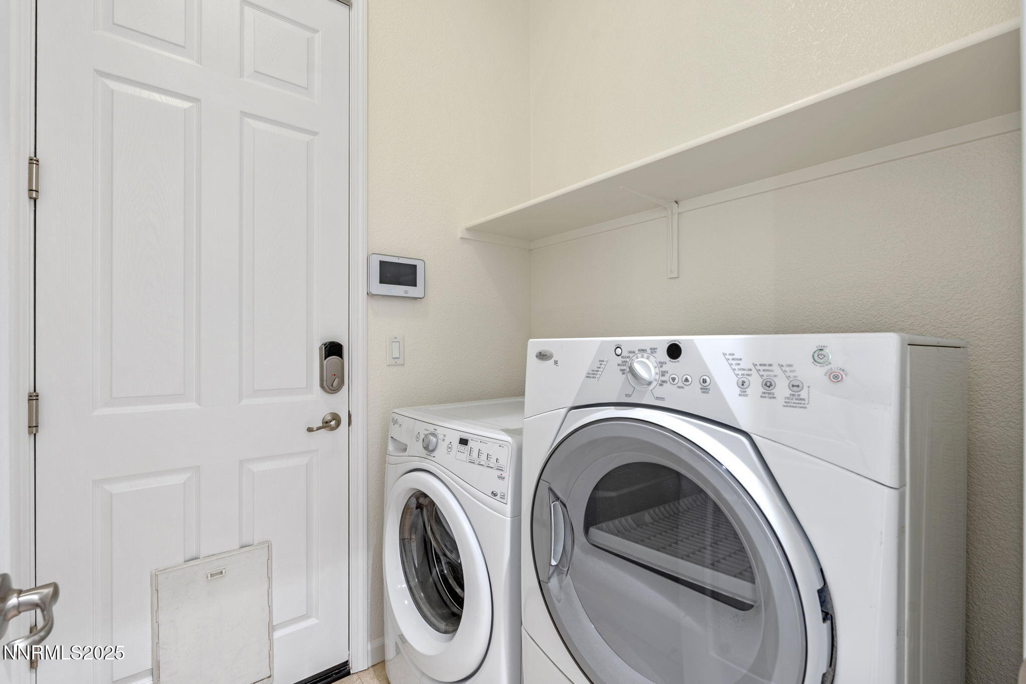 11325 Messina Court Reno, NV 89521 - Photo 20 of 24 Laundry