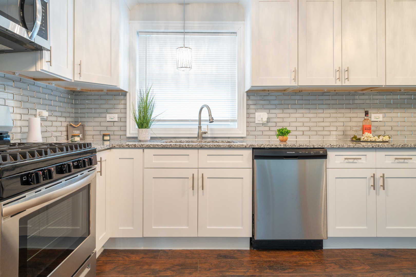 15615 Ridgeway Avenue Markham, IL 60428 - Photo 6 of 24 Gallery Image 6