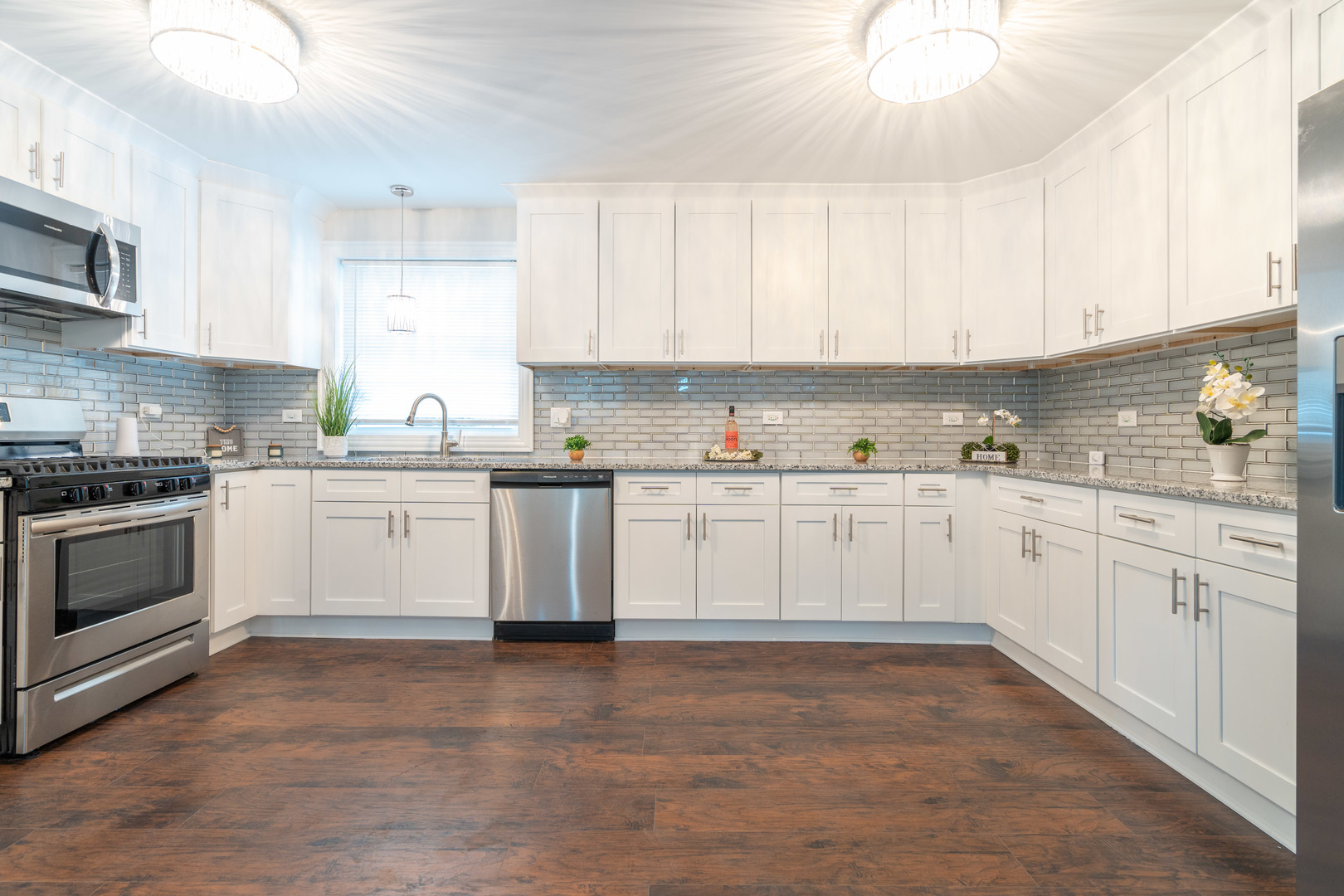 15615 Ridgeway Avenue Markham, IL 60428 - Photo 8 of 24 Gallery Image 8
