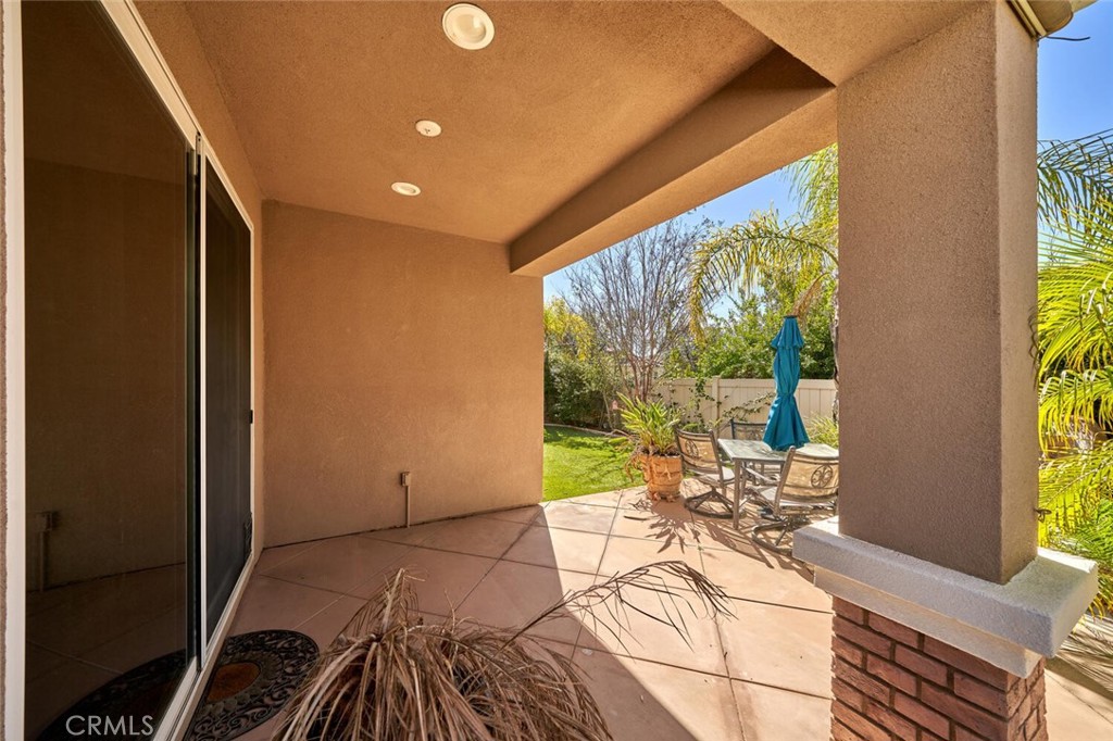 1143 Saguara Road Beaumont, CA 92223 - Photo 21 of 66 a view of a room with a large window